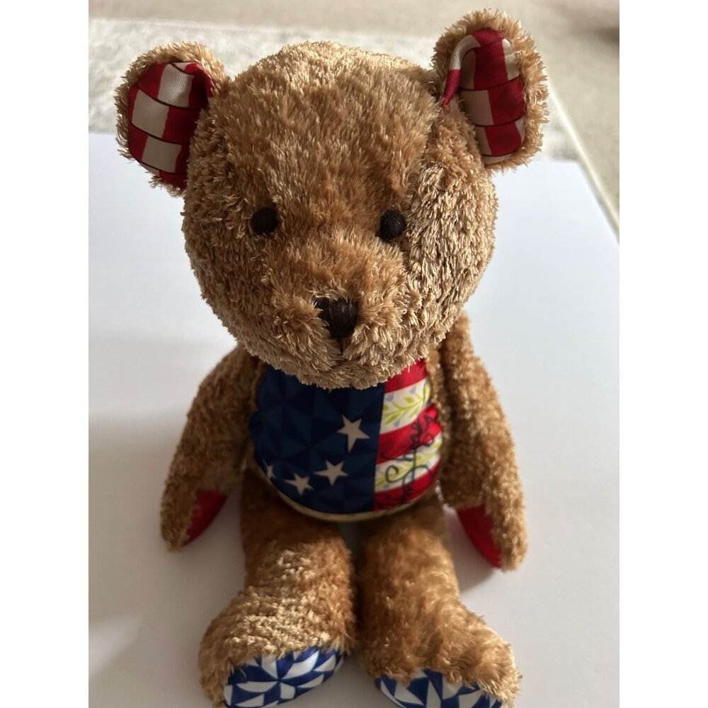Jim Shore Boyds Bear Plush American Flag Design & Signed by Jim Shore Signature